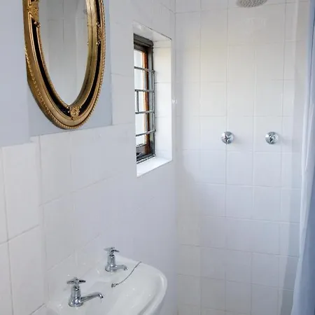 Deluxe Guest Suite At Warner Beach Kingsborough Exterior foto